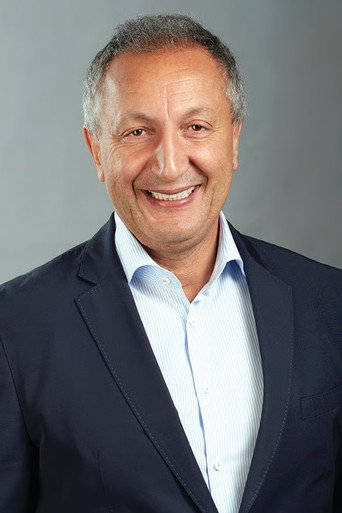 Isaac Larian