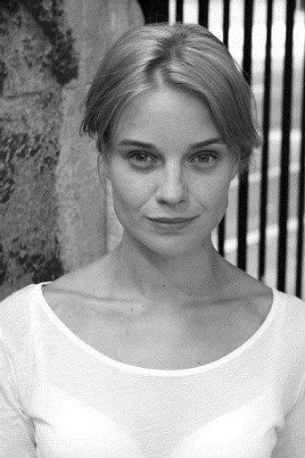Hannah Yelland